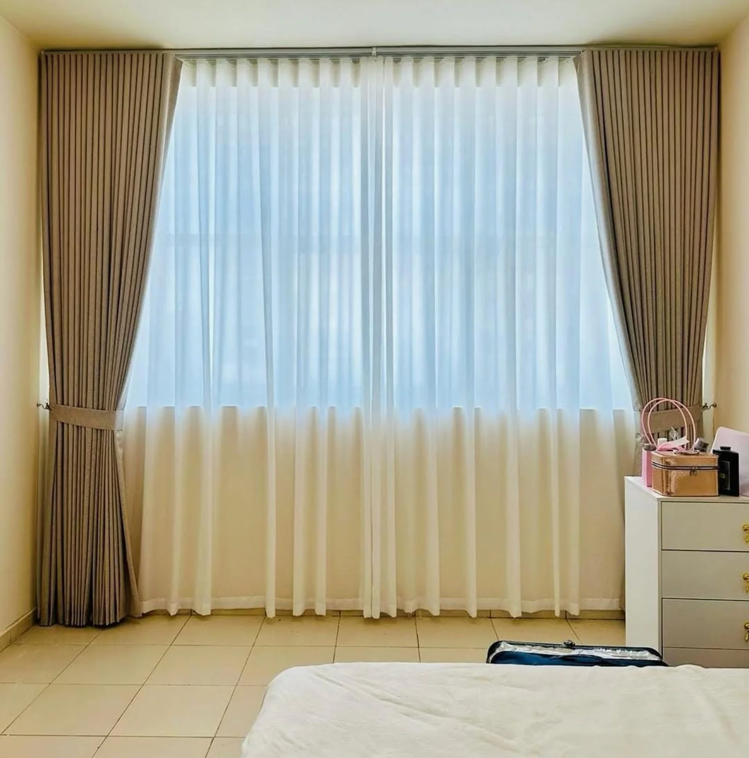 Bedroom Window Curtains